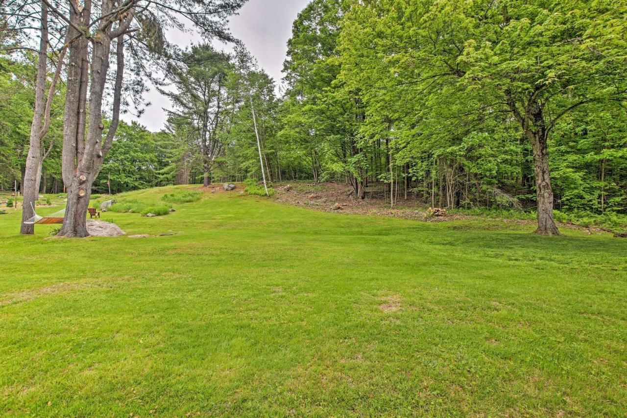 Rustic-Chic Cottage With Yard And Grill - Near Hiking! Northfield Luaran gambar
